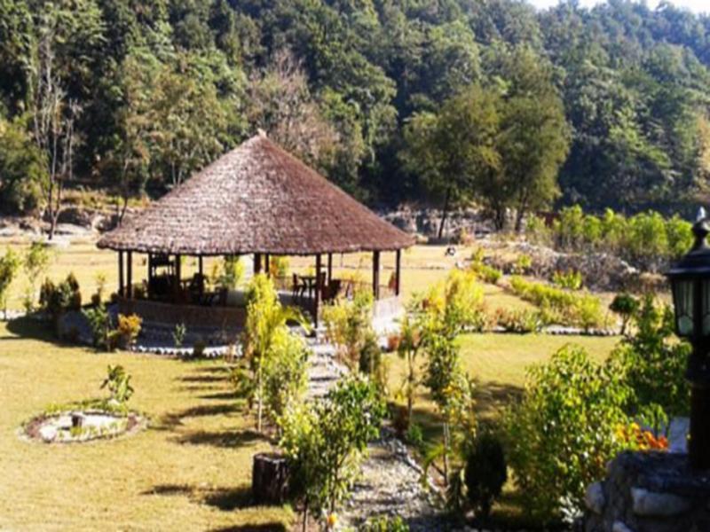 ประฏิกษา ริเวอร์ รีทรีต Hotel Dhikuli ภายนอก รูปภาพ